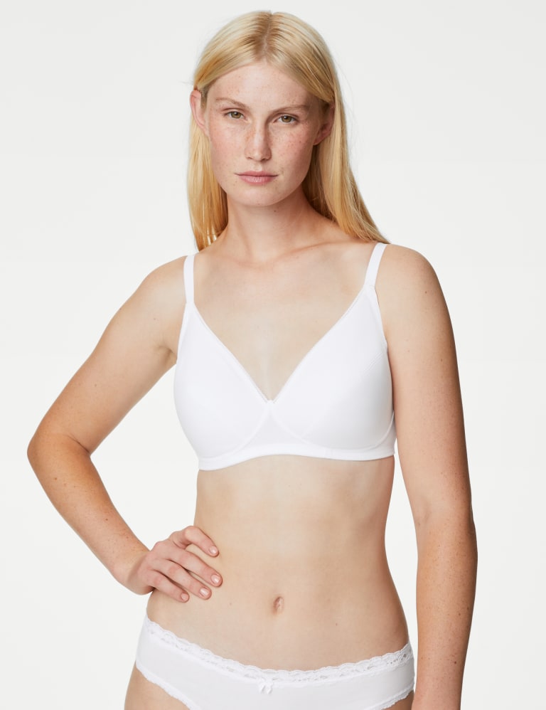 NON WIRED FULL CUP WHITE BRA SIZE 32D FROM M&S BNWT