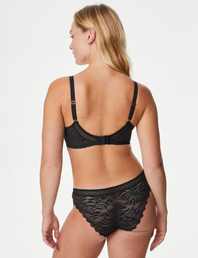 Marks and Spencer - Introducing our Flexifit range: comfort-enhancing bras  and knickers that feel like a second skin, so you'll want to wear them all  day long. ​#marksandspencercyprus You can still shop