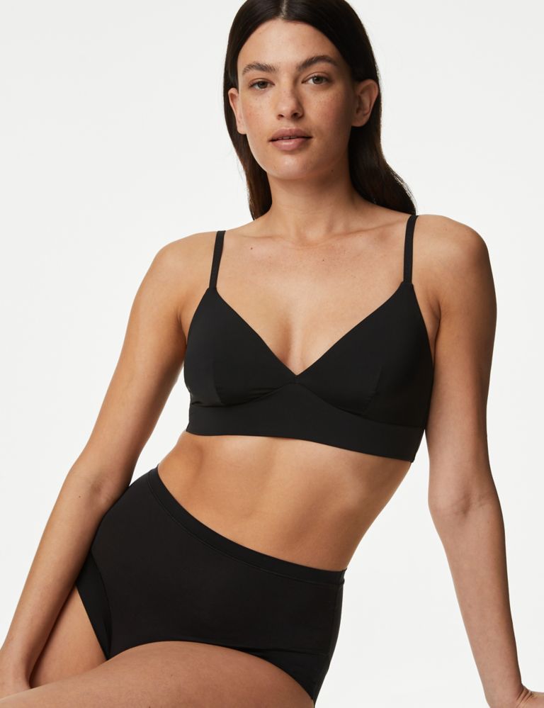 Sports Bra Review - Guest Blog: Sian from Big Cup Little Cup