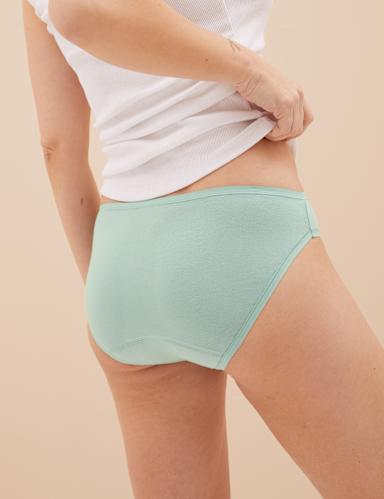 3pk Moderate Absorbency Period Bikini Knickers 4 of 6