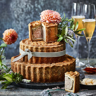 M&s deals wedding cakes