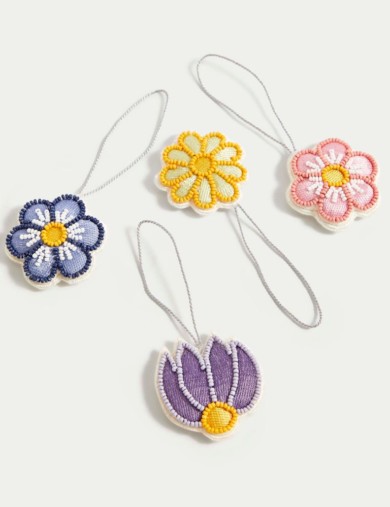 4pk Beaded Hanging Flower Decorations 1 of 4