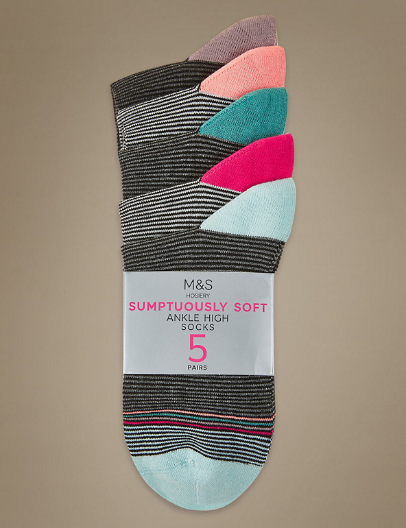 5 Pair Pack Sumptuously Soft Ankle High Socks Image 1 of 2