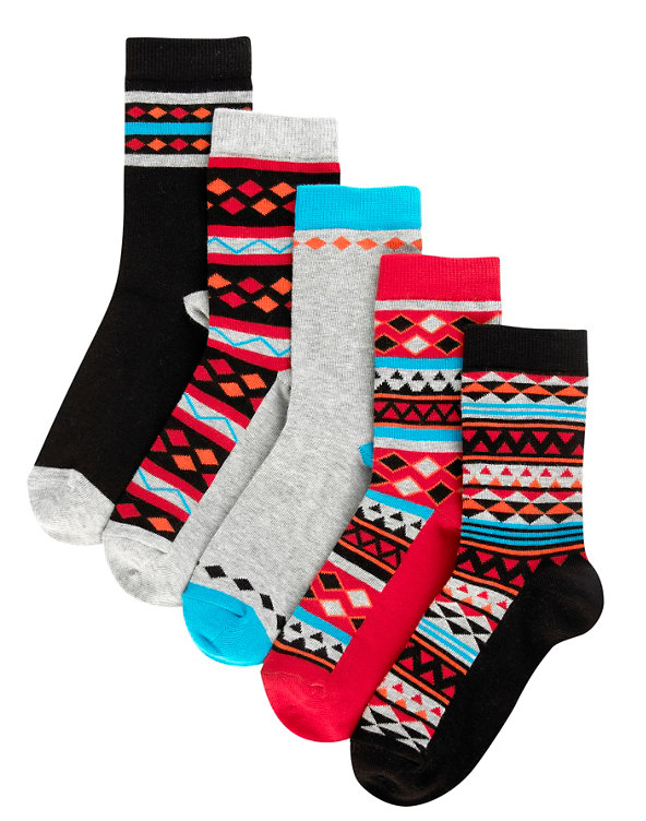 5 Pairs of Freshfeet™ Aztec Print Socks with Silver Technology Image 1 of 1