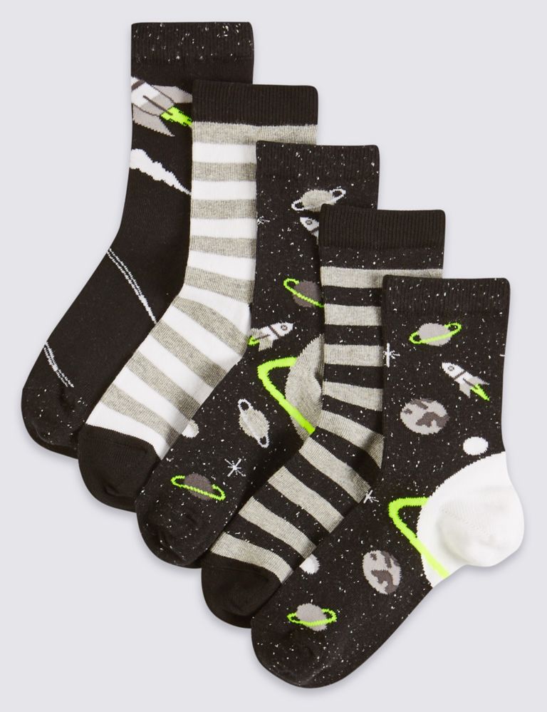 5 Pairs of Freshfeet™ Cotton Rich Socks (1-14 Years) 1 of 1