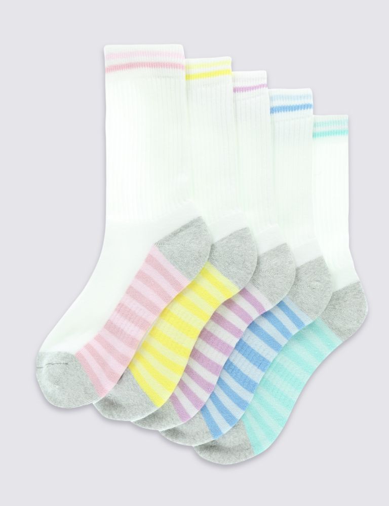 5 Pairs of Freshfeet™ Cotton Rich Sports Socks  (5-14 Years) 1 of 1