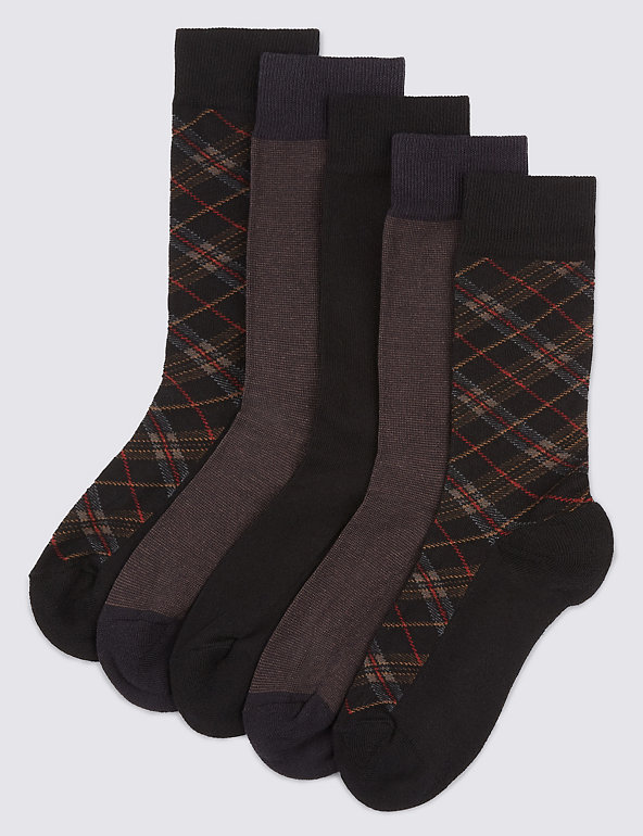 5 Pairs of Freshfeet™ Cushioned Sole Socks Image 1 of 1
