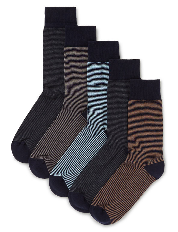 5 Pairs of Freshfeet™ Striped Cushioned Sole Socks Image 1 of 1
