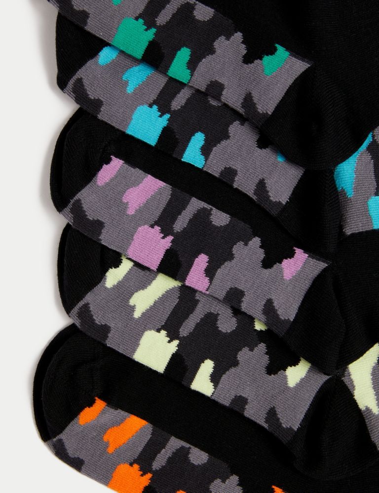 5pk Cotton Rich Camouflage Socks (6 Small - 7 Large) 2 of 2