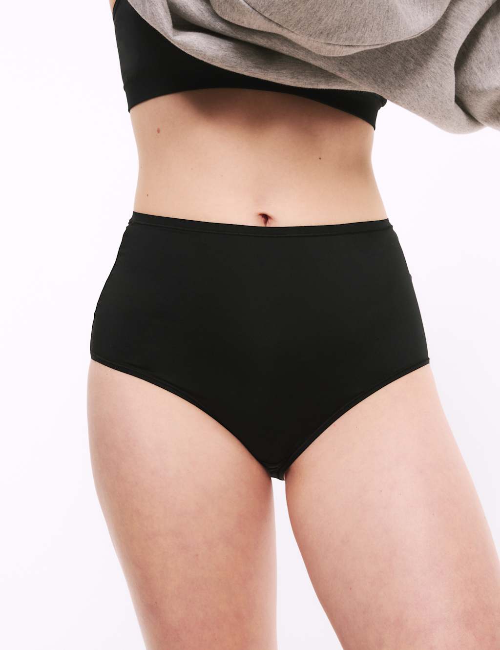 5pk No VPL Microfibre Full Briefs 1 of 5