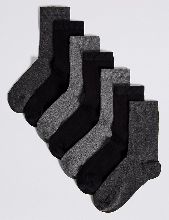 7 Pack of Ankle School Socks Image 1 of 1
