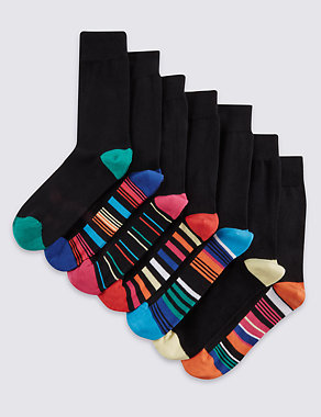 7 Pairs of Freshfeet™ Cotton Rich Socks Image 2 of 3