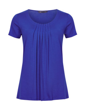 7 Pleat Short Sleeve Top Image 2 of 4