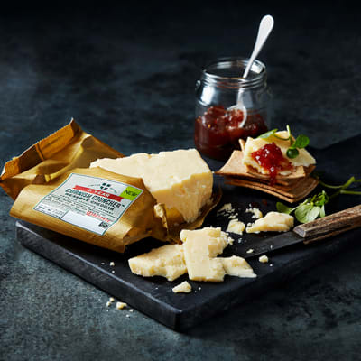 Cornish cruncher cheddar cheese