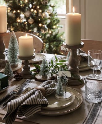 christmas tabletop decor