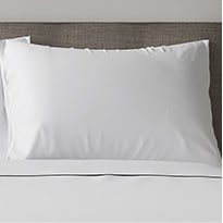 White Dreamskin pillow case
