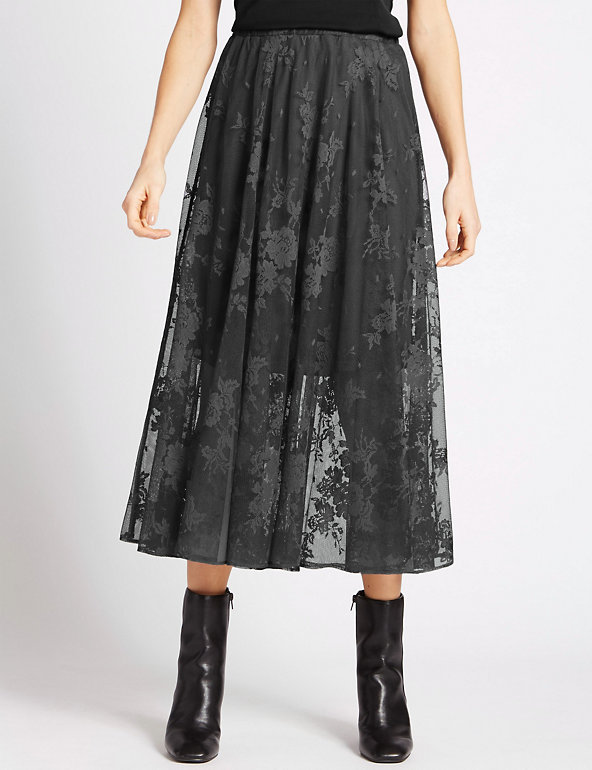 Ladies M&S Size 14 Black Stripe Midi Calf Length Pull On Skirt 