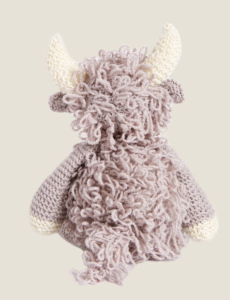 Agnes Cow Knitting Kit 2 of 4