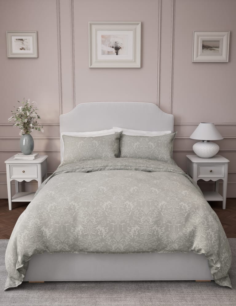 Bed bath and sales beyond damask sheets