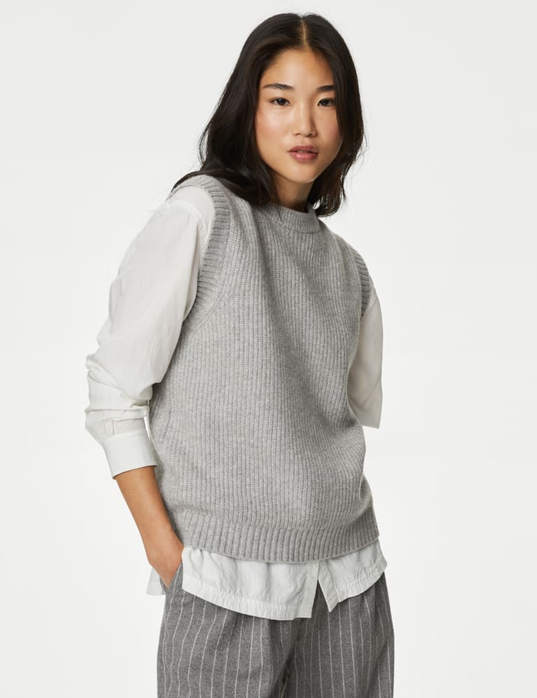 Air-Yarn Ribbed Crew Neck Knitted Vest 1 of 6