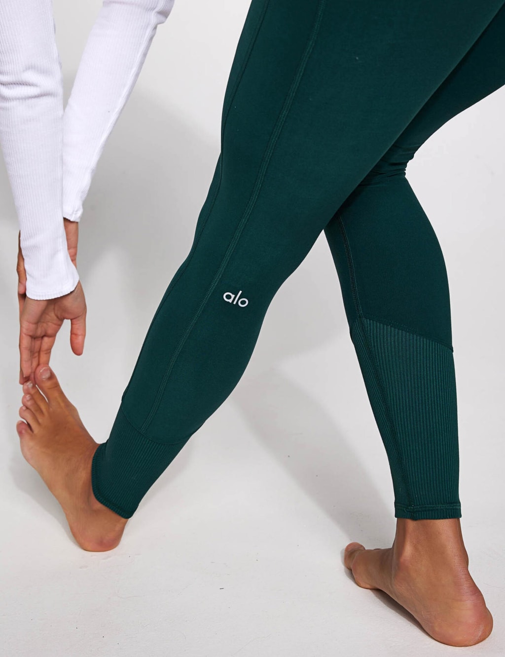 Alo green on sale leggings