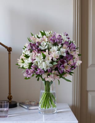 Alstroemeria Abundance Bouquet M S