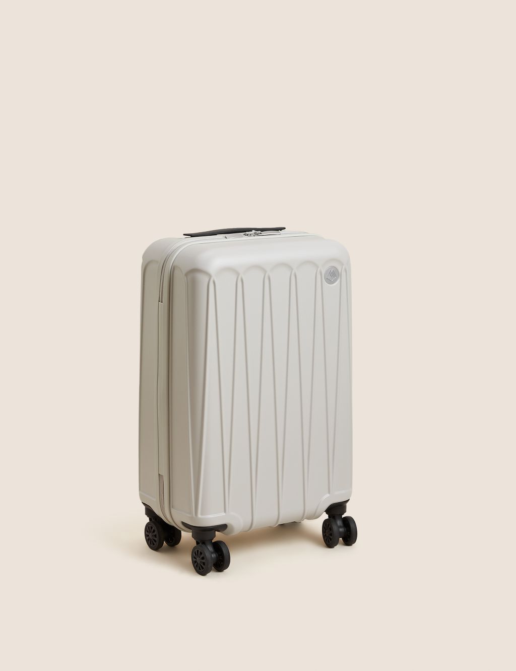 Amalfi 4 Wheel Hard Shell Cabin Suitcase 3 of 7
