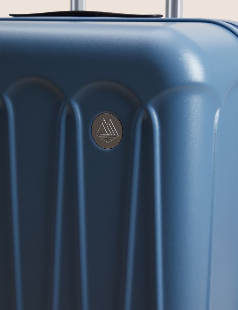 Amalfi 4 Wheel Hard Shell Large Suitcase 3 of 7
