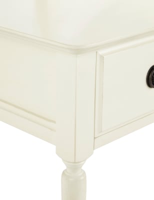 amelia dressing table