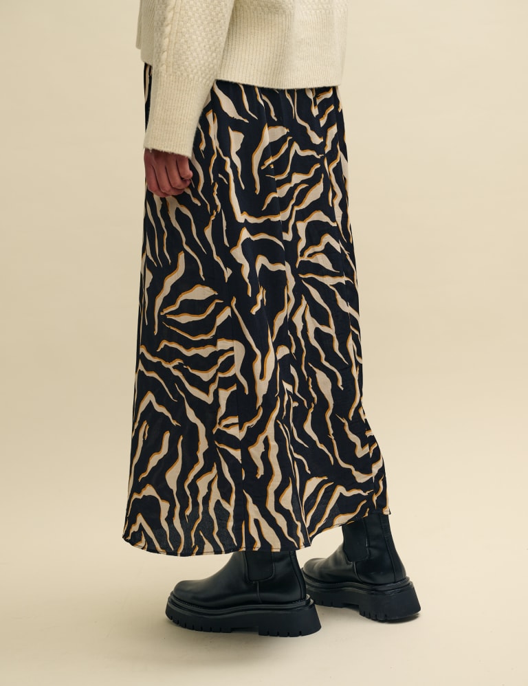 Animal print store skirt m&s