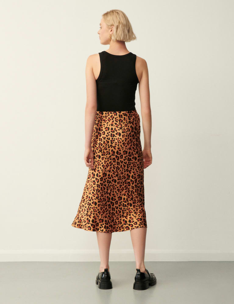 Leopard print mini deals skirt marks and spencer