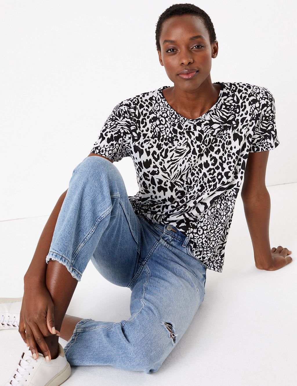 Animal Print Relaxed Fit T-Shirt 3 of 4