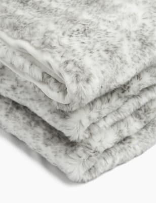 Animal deals print throw