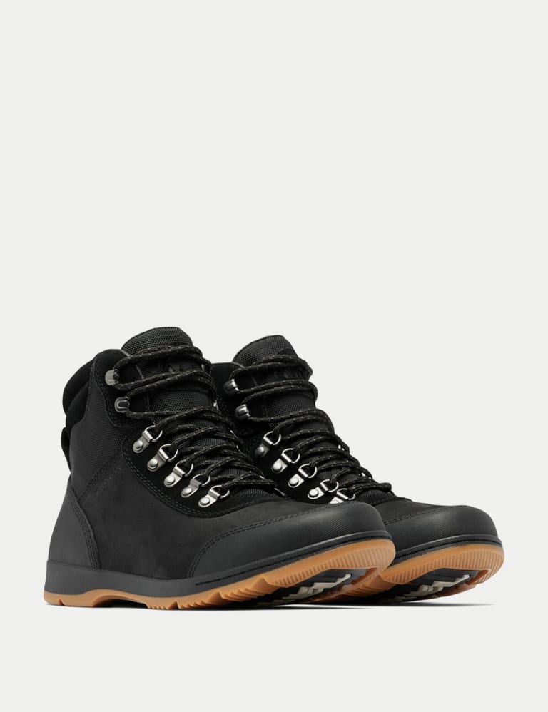 Black ankle hotsell hiker boots