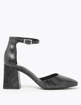 2 strap block clearance heels