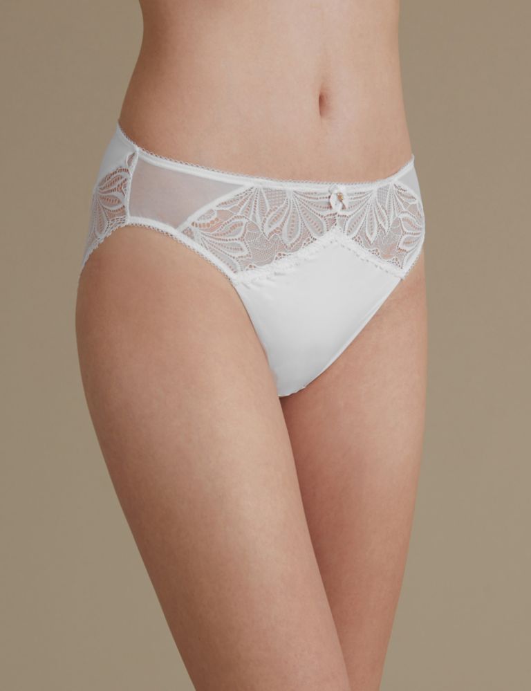 Arelia Lace High Leg Knickers 1 of 5