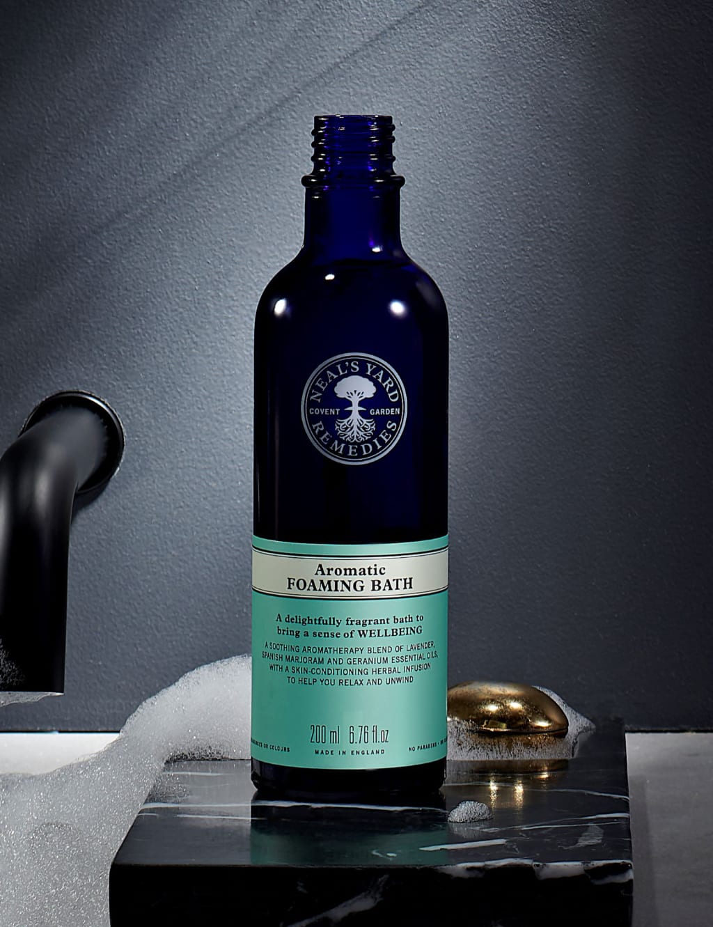 Aromatic Foaming Bath 200ml Neal's Yard Remedies M&S