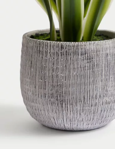 Artificial Natural Lily in Textured Pot 2 of 6