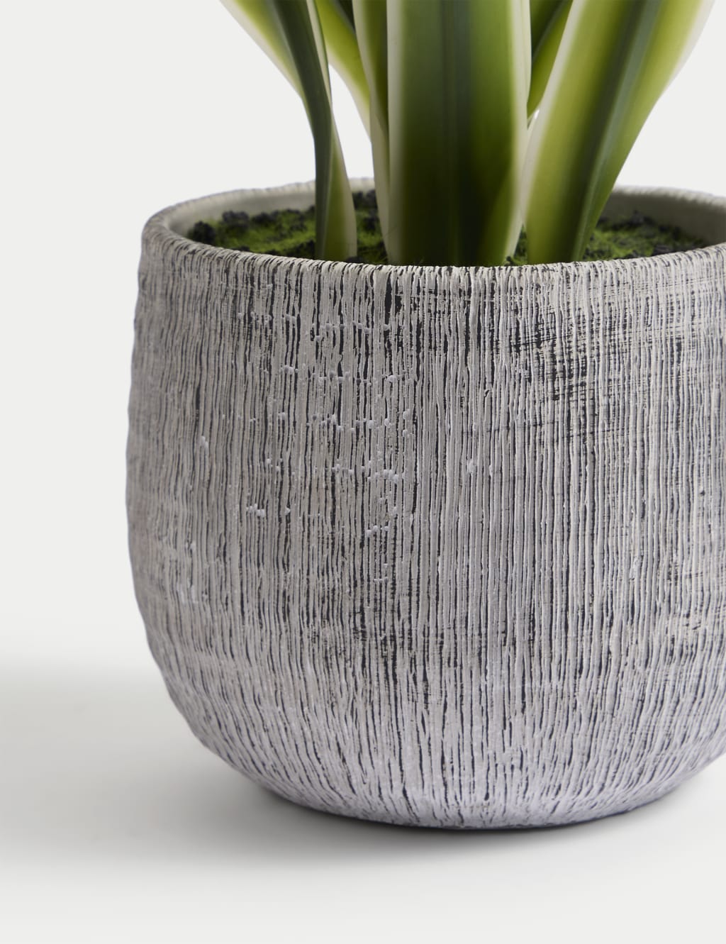 Artificial Natural Lily in Textured Pot 1 of 6