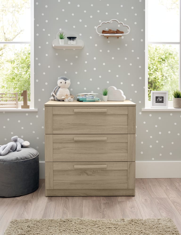 Nursery chest of drawers with changer hot sale