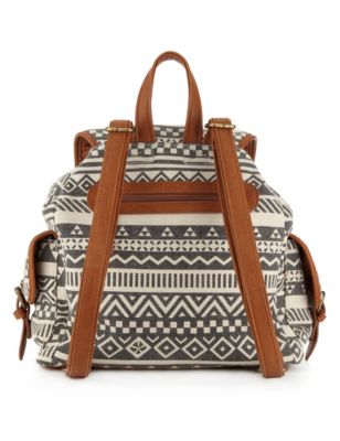 Fashionable Printed Backpack