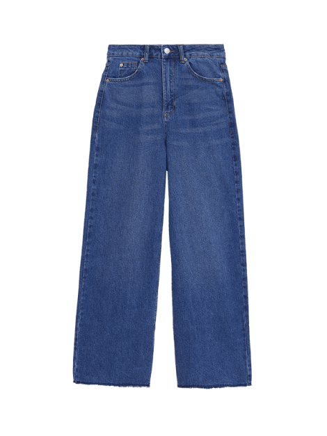 Wide-leg cropped jeans with high waist. Shop now