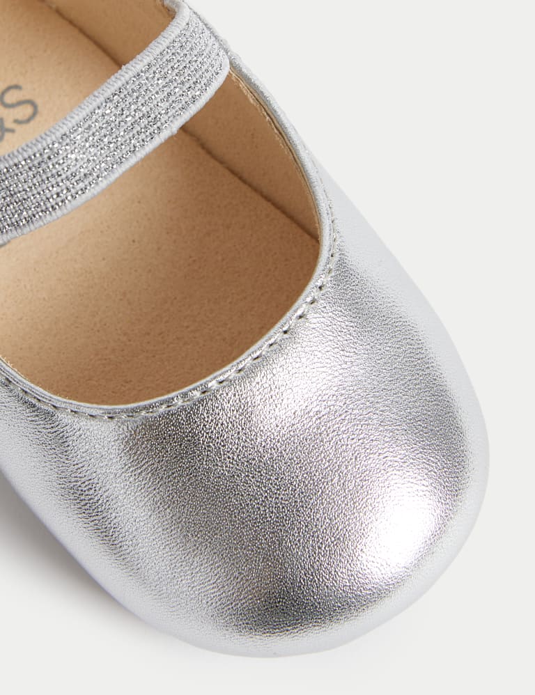 M&s pram shoes deals