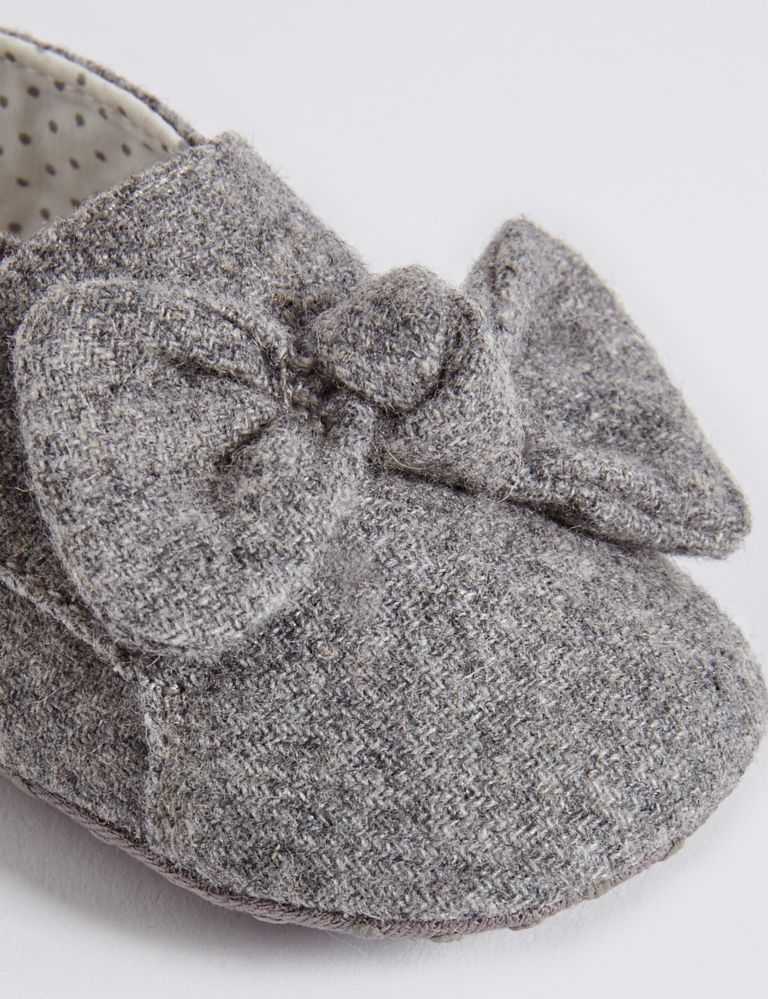 Baby Knot Pram Shoes 4 of 4