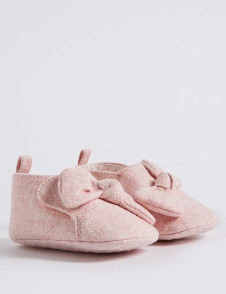 Baby Knot Pram Shoes 1 of 4