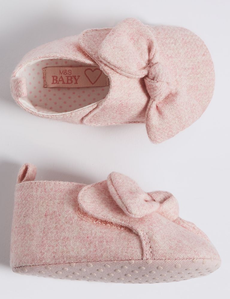 Baby Knot Pram Shoes 2 of 4