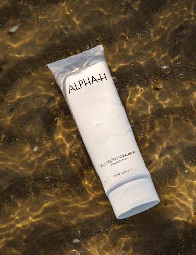 Balancing Cleanser with Aloe Vera 185ml 5 of 7