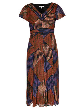 Bali Tile Print Dress Image 2 of 5
