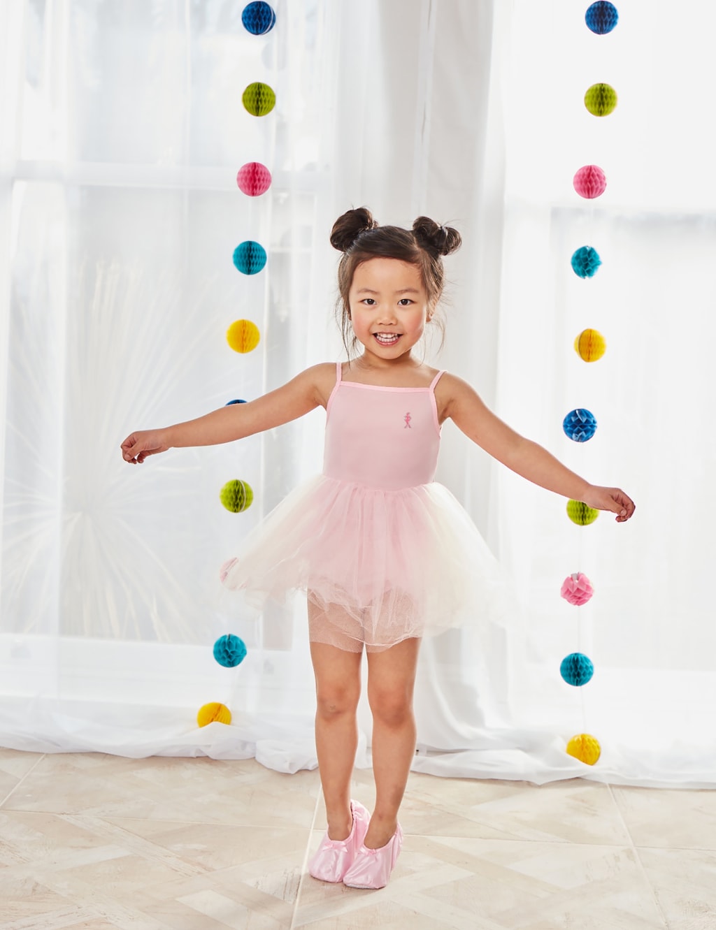 Ballerina Outfit (2-4 Yrs) 2 of 3