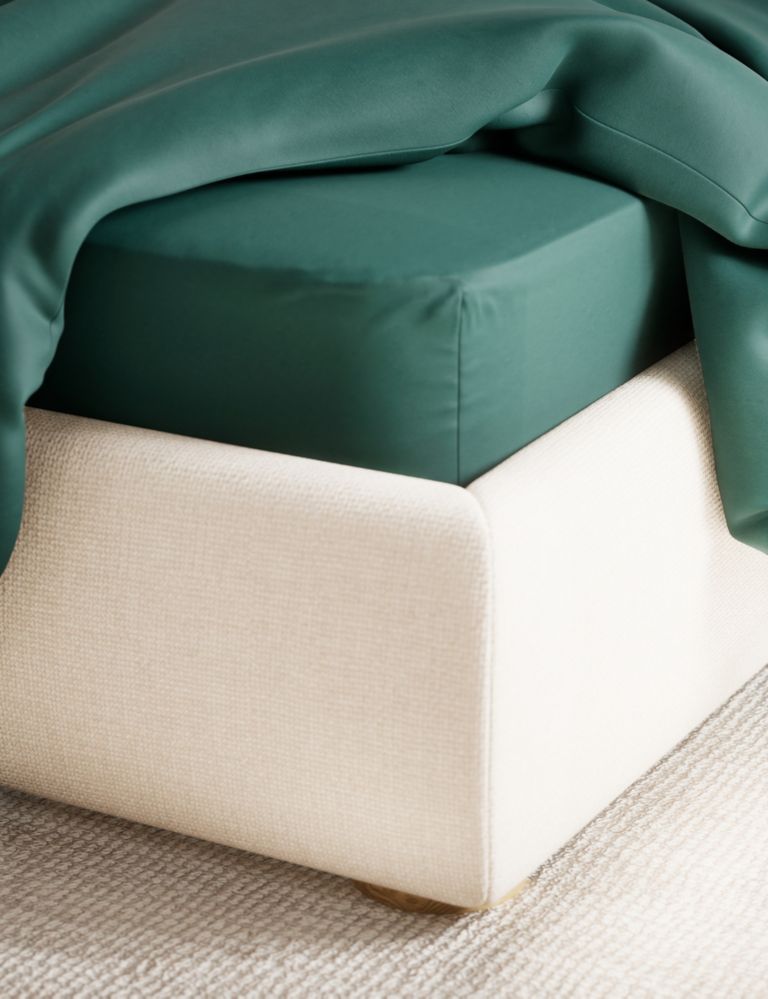 Bamboo Cotton Blend Sateen Fitted Sheet 1 of 4